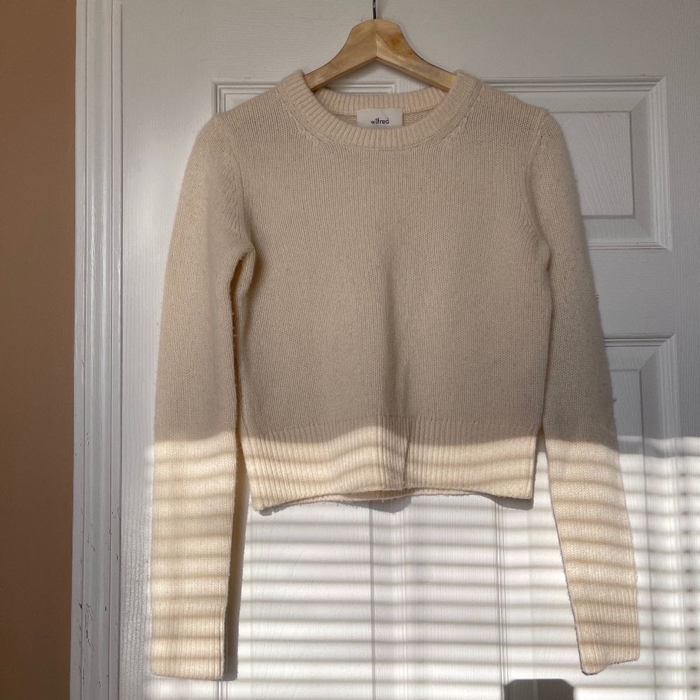 Wilfred Luxe Cashmere Lavish Sweater